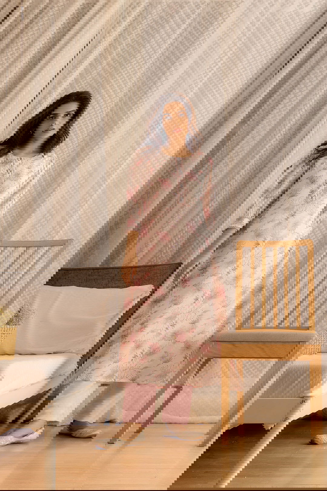 Linen Peach & Pink Floral Printed Flared Kurta With Trouser & Dupatta - Buy Best Ethnic Wear for Women & Girls | Daily Woman -