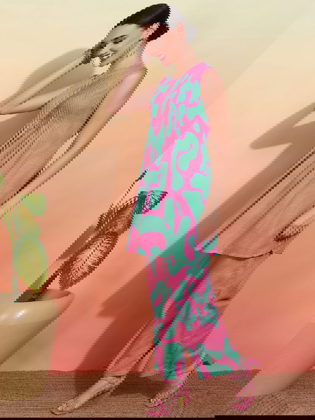 Printed Cambric Cotton  Kurti With Trousers - Buy Best Ethnic Wear for Women & Girls | Daily Woman -