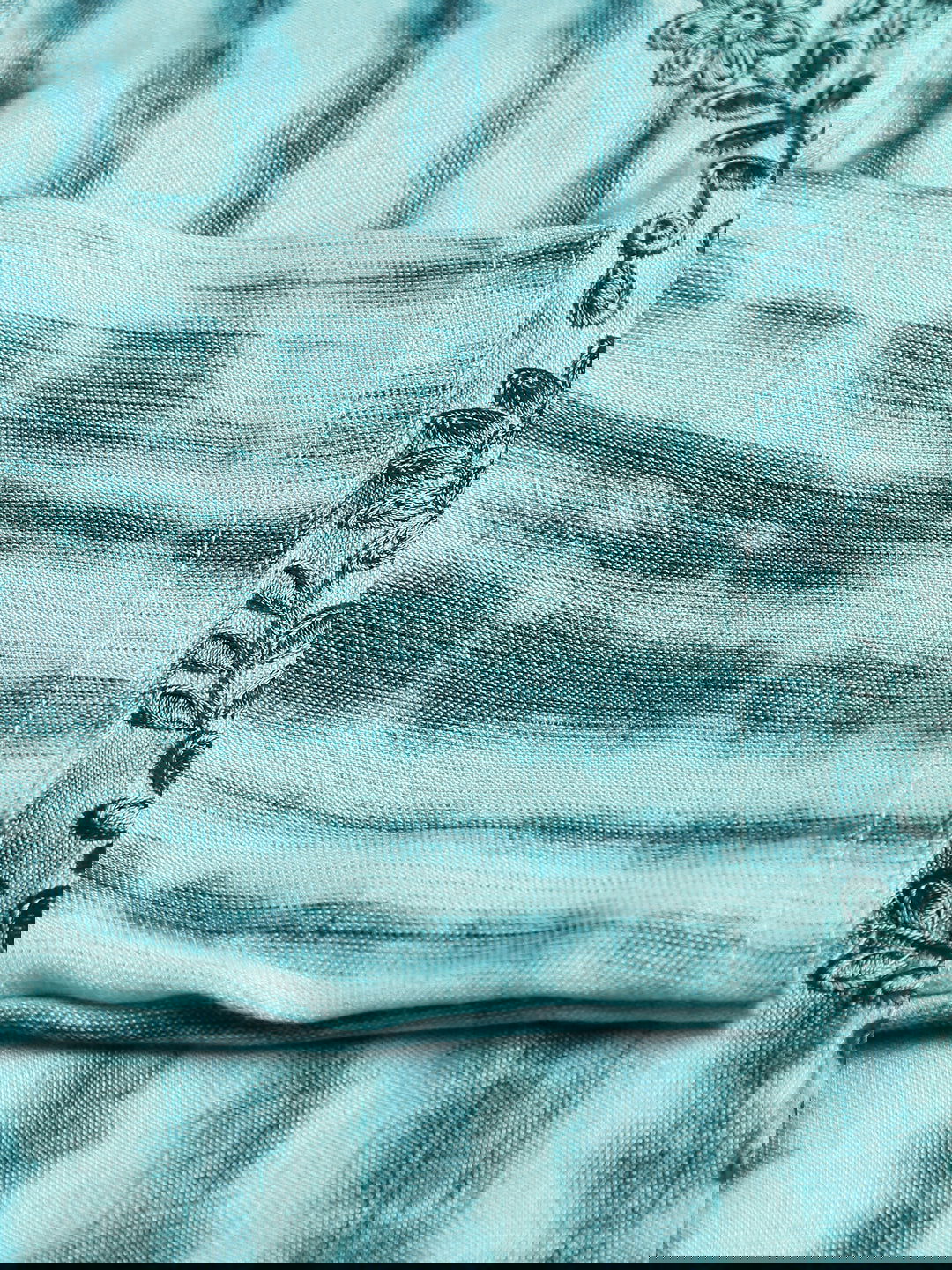 Sea Green Abstract Dyed Thread Work Straight Kurta - Buy Best Ethnic Wear for Women & Girls | Daily Woman -