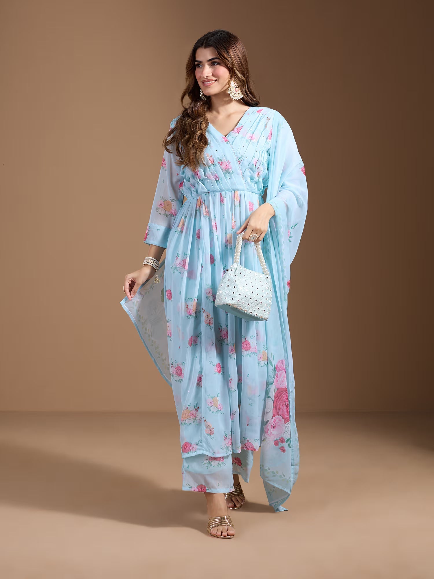 Shiffon Women Floral Printed Regular Kurta with Trousers & With Dupatta - Buy Best Ethnic Wear for Women & Girls | Daily Woman -