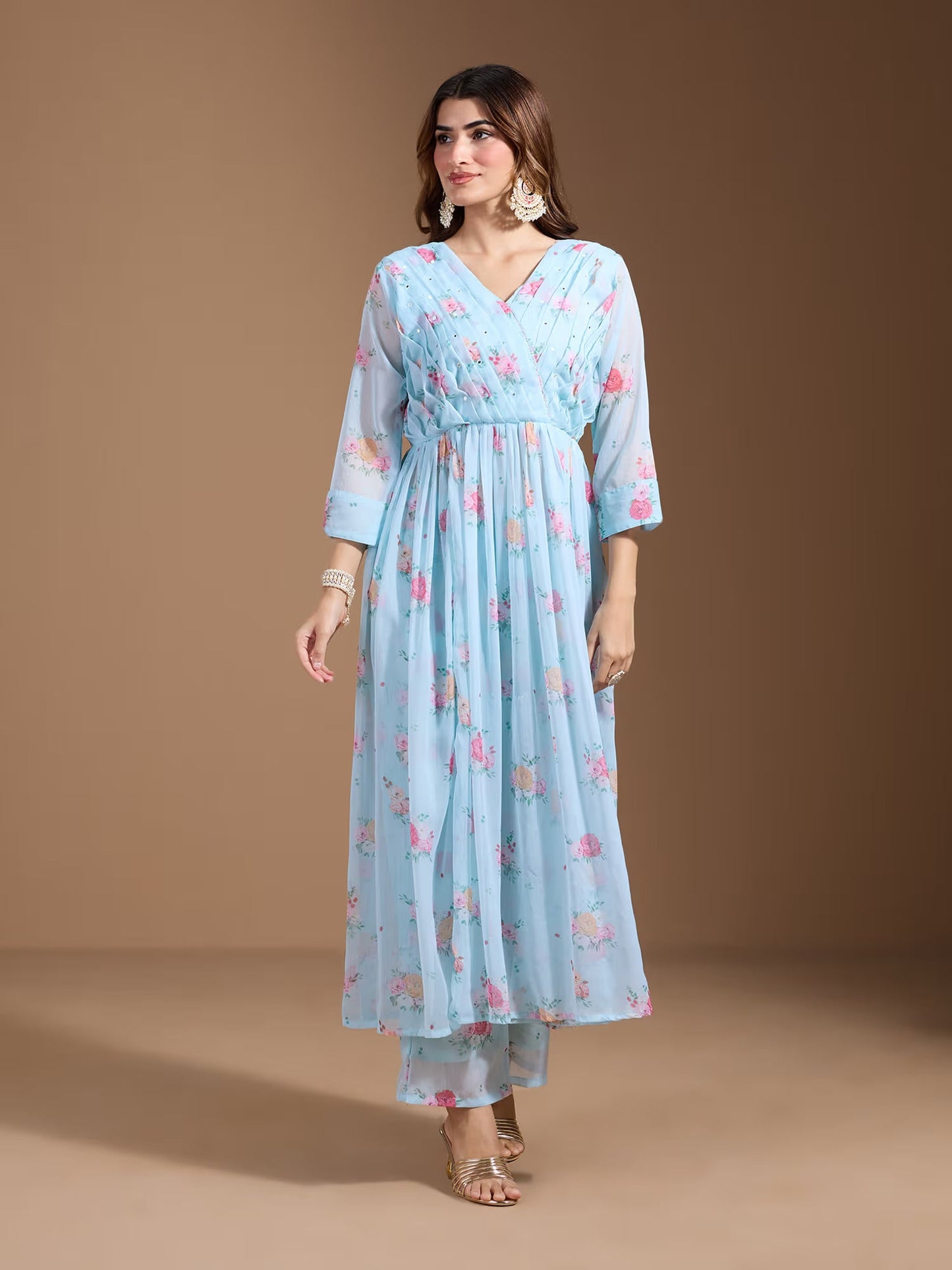 Shiffon Women Floral Printed Regular Kurta with Trousers & With Dupatta - Buy Best Ethnic Wear for Women & Girls | Daily Woman -