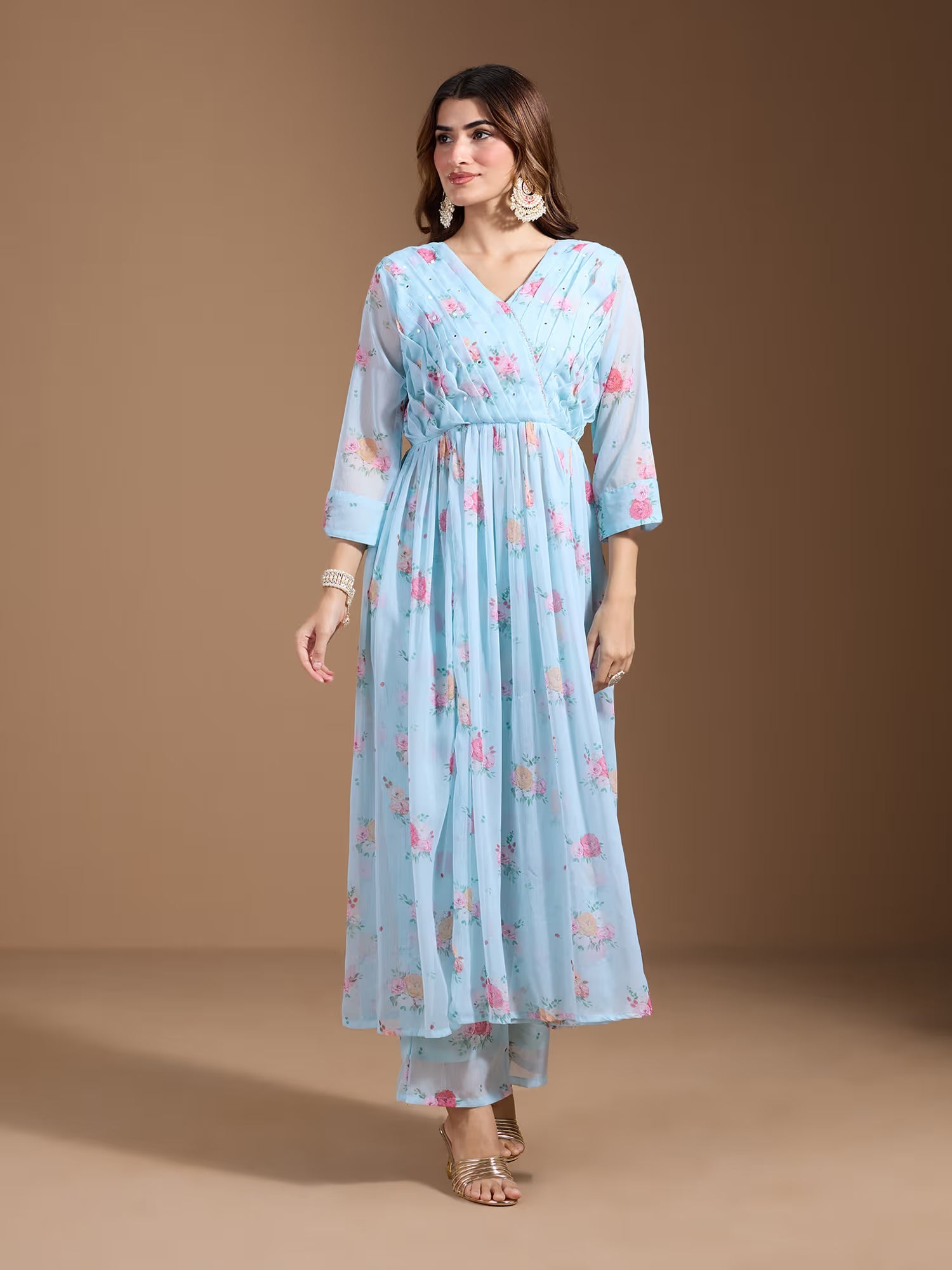 Shiffon Women Floral Printed Regular Kurta with Trousers & With Dupatta - Buy Best Ethnic Wear for Women & Girls | Daily Woman -