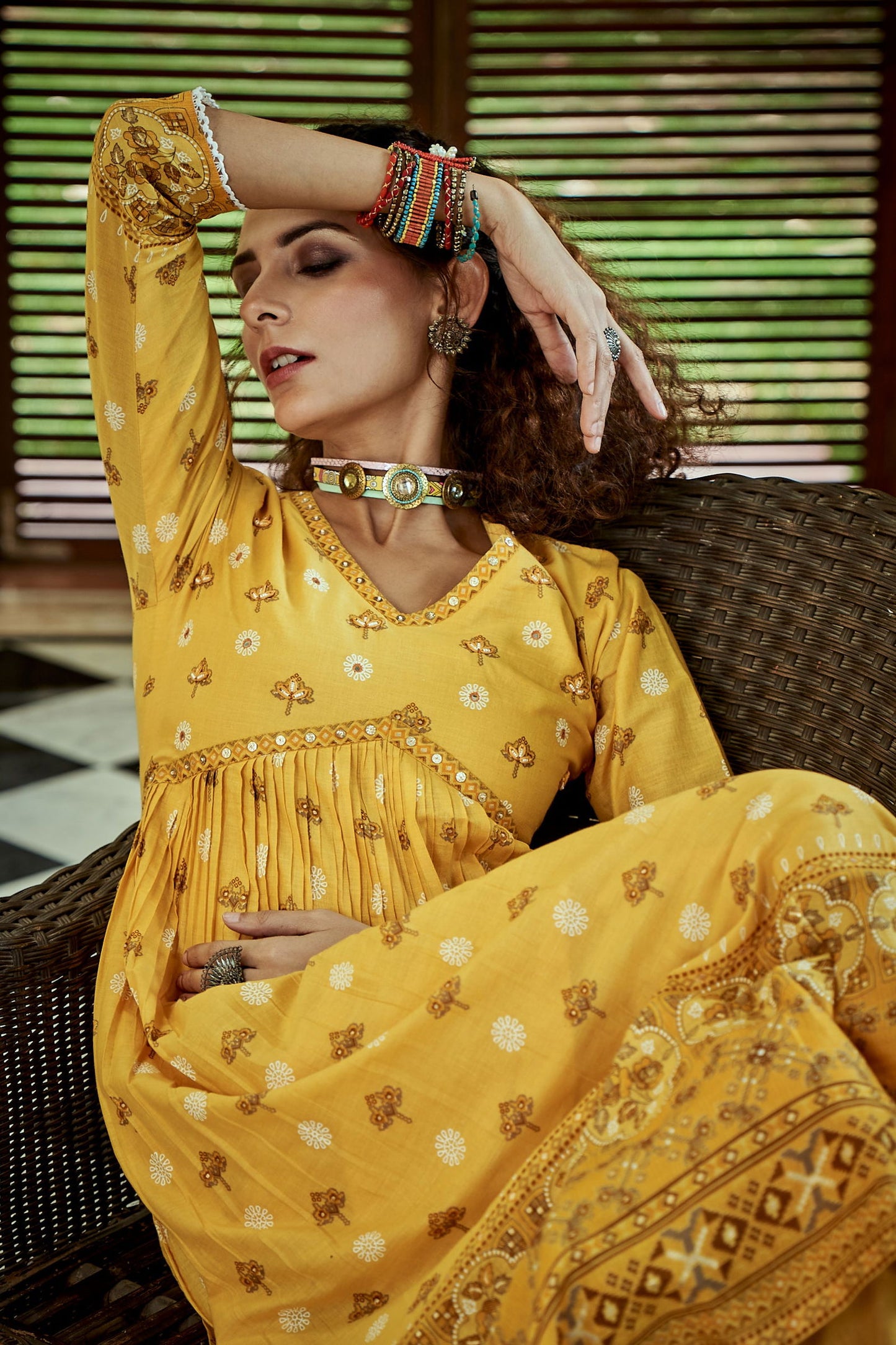 Women Yellow Printed Kurta Sets - Buy Best Ethnic Wear for Women & Girls | Daily Woman -