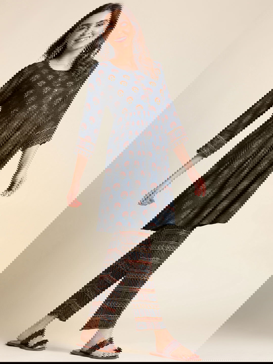 You  Navy Blue Printed Tunic  With Trousers - Buy Best Ethnic Wear for Women & Girls | Daily Woman -