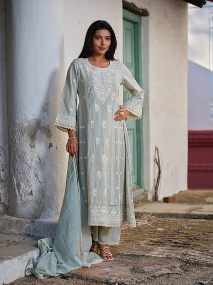 Embroidered Round Neck Kurta & Trousers Kurta Set