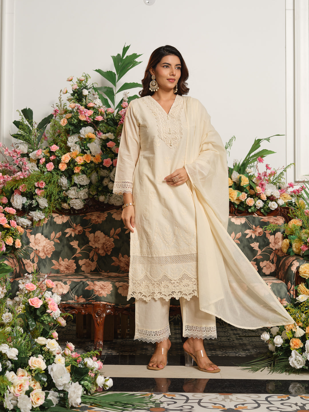 Embroidered Off-White V-Neck Kurta Set with Trousers & Dupatta