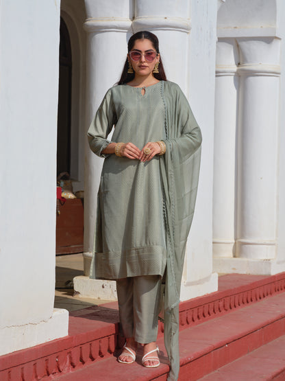 Olive Chinon Crochet Embroidered Kurta with Trousers & Nazneen Dupatta