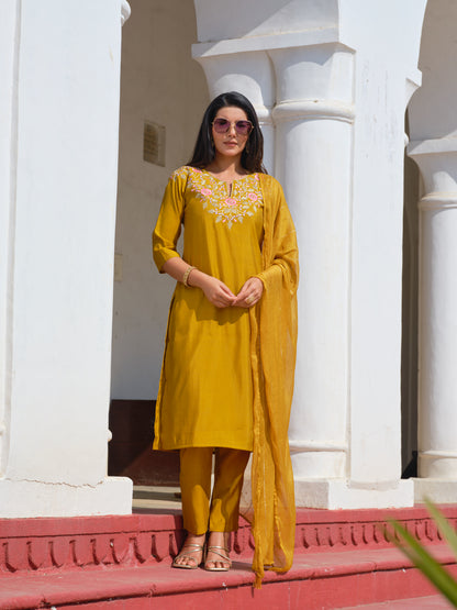 Embroidered Round Neck Straight Kurta & Trousers With Dupatta