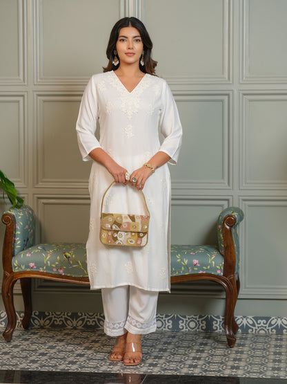 Elegant Lucknowi Chikankari Kurta Pant Set