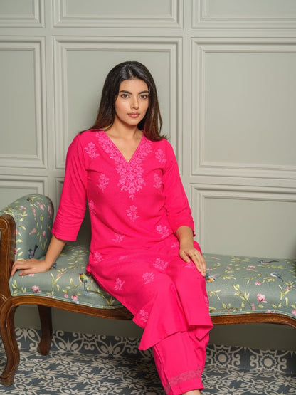 Elegant Lucknowi Chikankari Kurta Pant Set