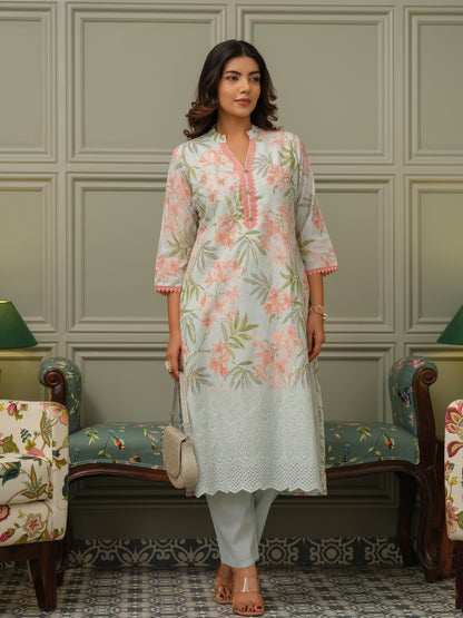 Women Floral Printed Cotton Kurta with Trousers