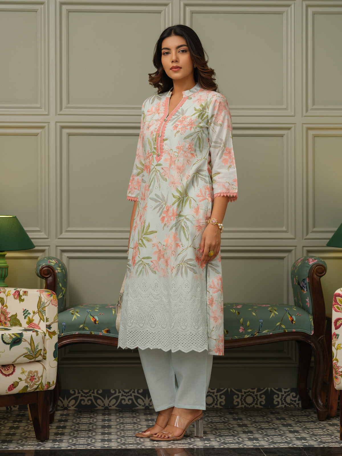 Women Floral Printed Cotton Kurta with Trousers