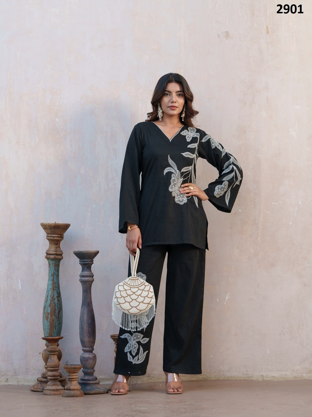 Floral Embroidered Thread Work V-Neck Tunic And Trousers