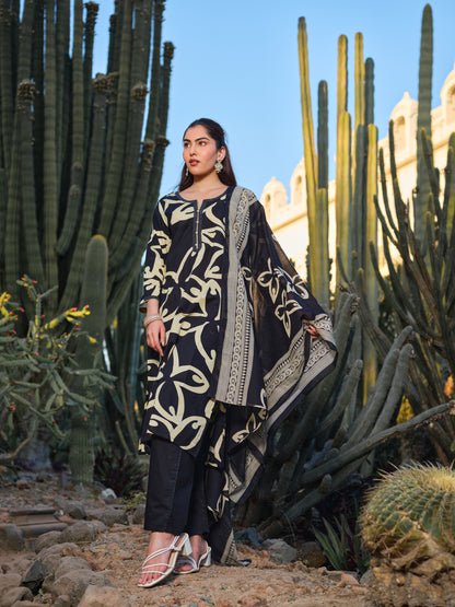 Printed Round Neck Kurta & Trousers Kurta Sets