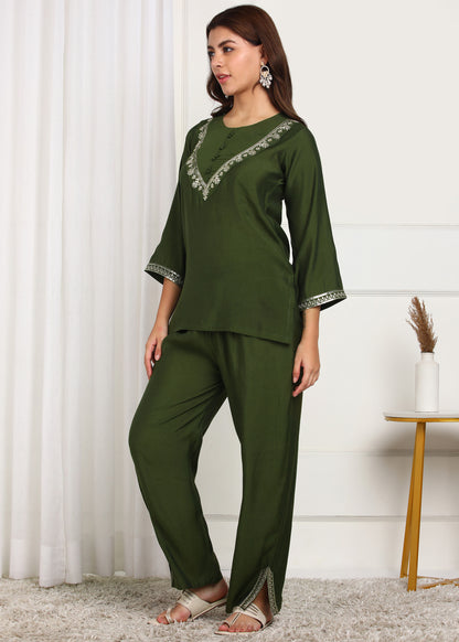 Green Embroidered Co-ord's