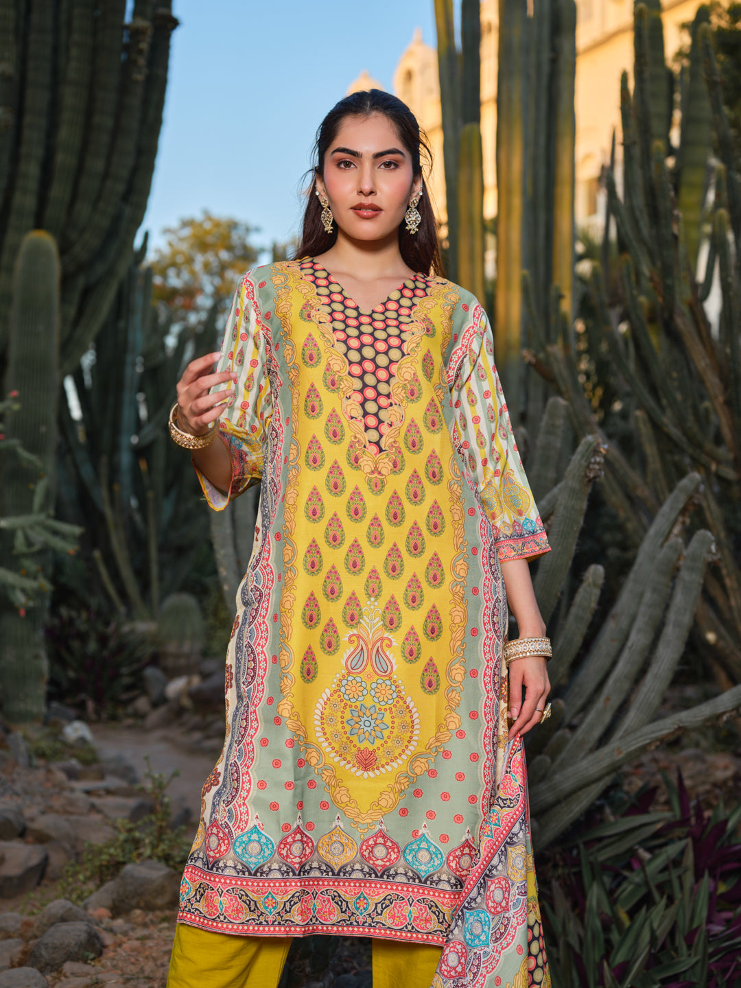 Printed V-Neck Kurta & Trousers Kurta Set