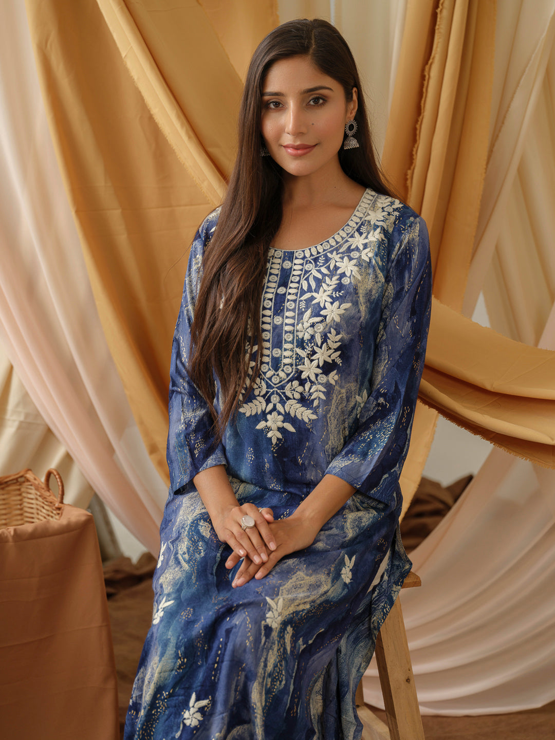 Rayon Navy-Blue Abstract Printed Straight Kurta