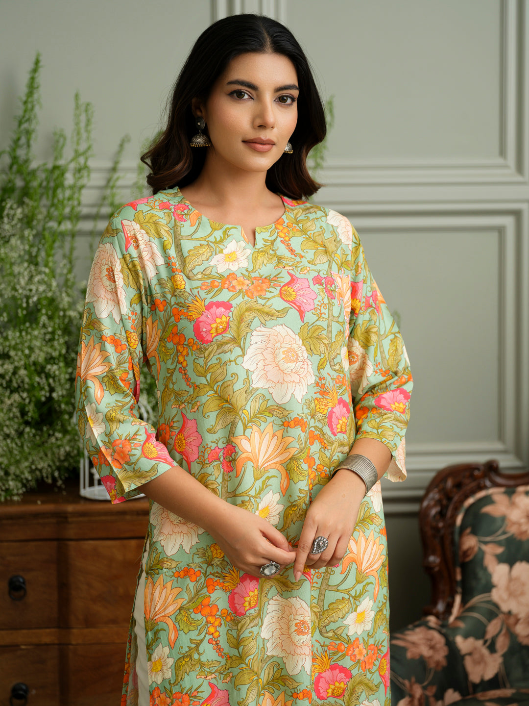 Light Green Rayon Kurta with Handwork and Floral Print