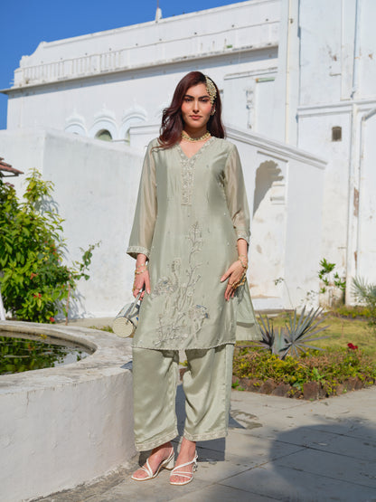 Embroidered V-Neck Kurta & Trousers Kurta Sets