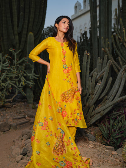 Embroidered Round Neck Straight Kurta & Trousers With Dupattta