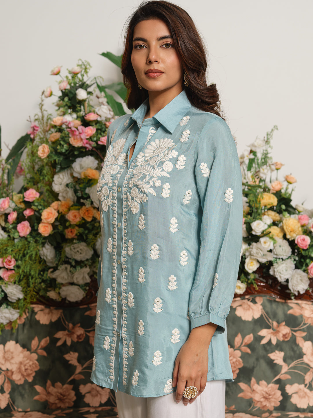 Embroidered Shirt Collar Kurta with Three-Quarter Sleeves
