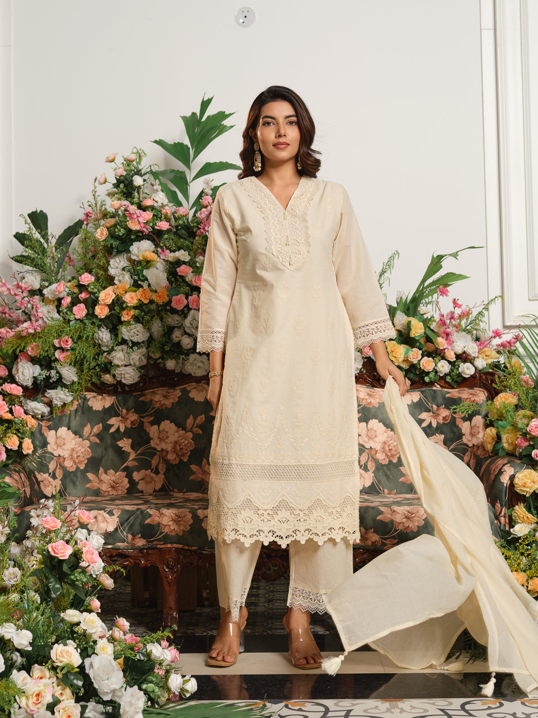 Embroidered Off-White V-Neck Kurta Set with Trousers & Dupatta