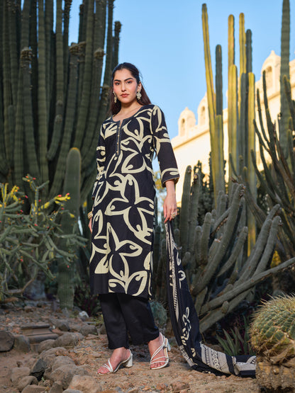 Printed Round Neck Kurta & Trousers Kurta Sets