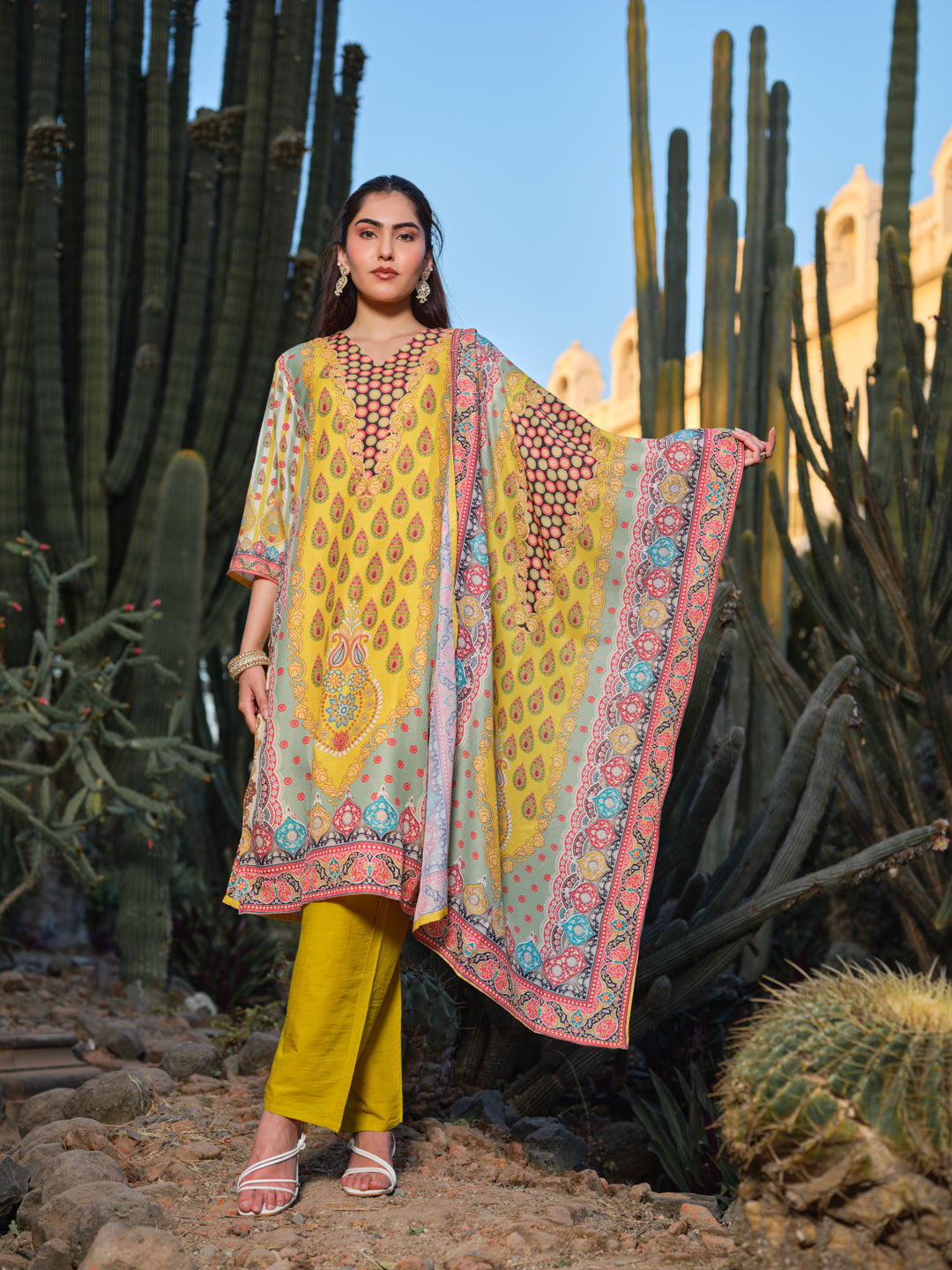 Printed V-Neck Kurta & Trousers Kurta Set