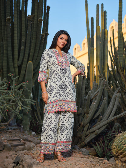 Printed Mandarin Collar Top & Palazzos Co-Ords