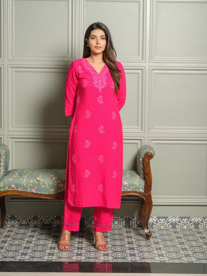 Elegant Lucknowi Chikankari Kurta Pant Set