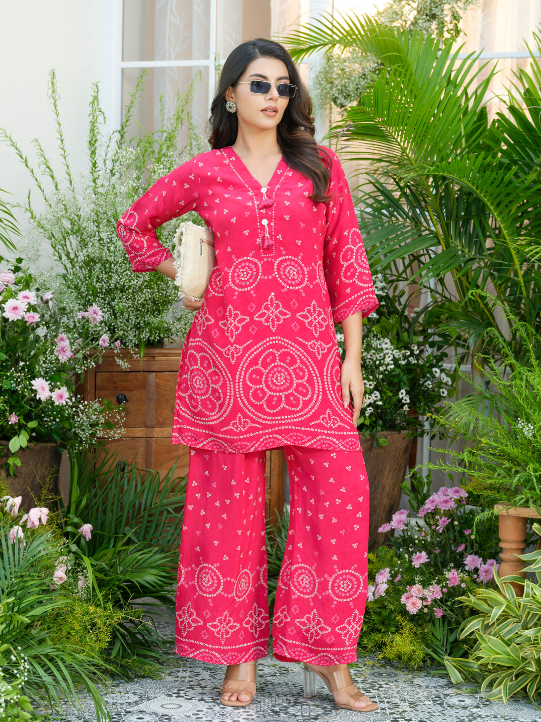 Pure crepe bandhani co ord set in pink