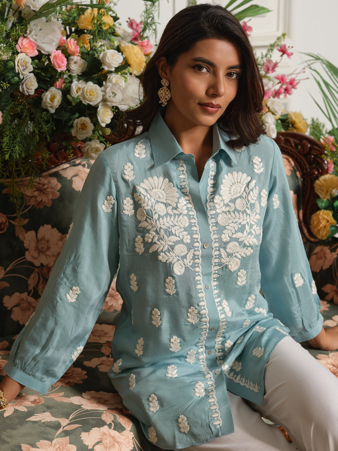 Embroidered Shirt Collar Kurta with Three-Quarter Sleeves