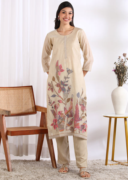 Women Off-White Jham Dhani Silk Embroidered Kurta Set with Digital Print Dupatta
