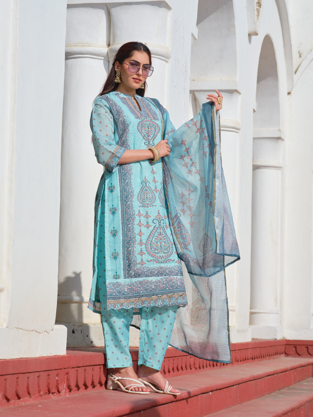 Printed Mandarin Collar Kurta & Trousers With Dupatta