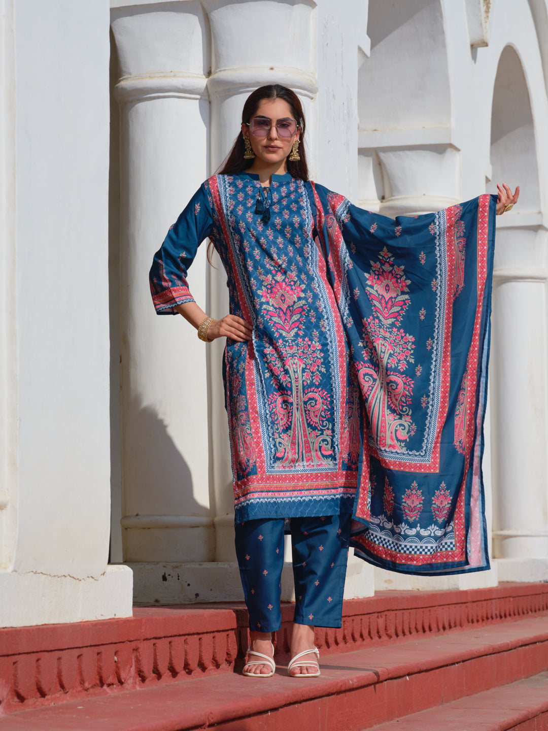 Printed Mandarin Collar Kurta & Trousers With Dupatta