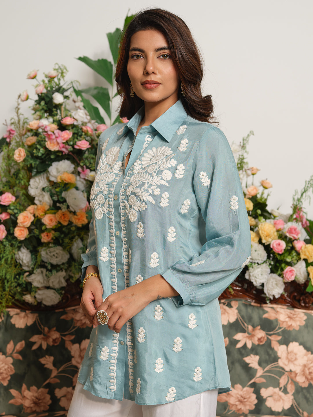 Embroidered Shirt Collar Kurta with Three-Quarter Sleeves