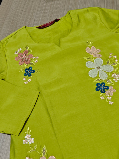 Elegant embroidered kurta set with kurta, trousers, and dupatta