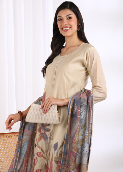 Women Off-White Jham Dhani Silk Embroidered Kurta Set with Digital Print Dupatta