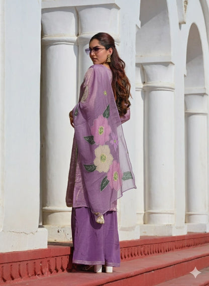 Lavender Art Silk Embroidered Kurta Set with Tabby Organza Dupatta