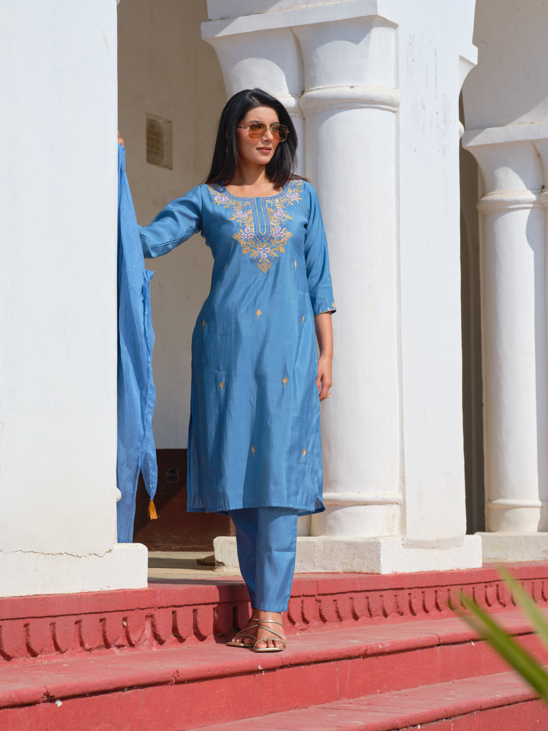Embroidered Round Neck Straight Kurta & Trousers With Dupatta