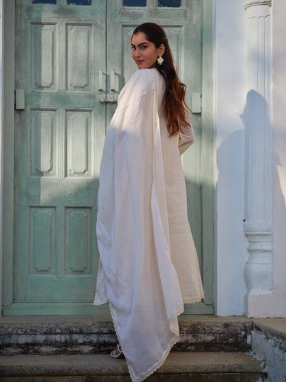 Embroidered Round Neck Kurta & Trousers Kurta Set