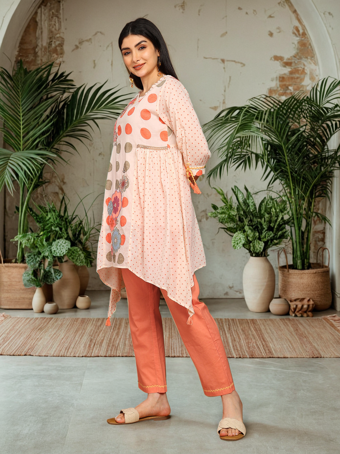 Cotton Printed A-Line C Cut Kurta with Balloon Tie-Up Sleeves & Straight Pants
