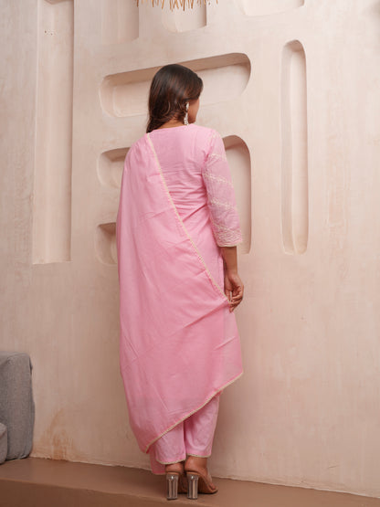 Cotton Floral Embroidered with Lace Detailed Pink Kurta Pant & Dupatta