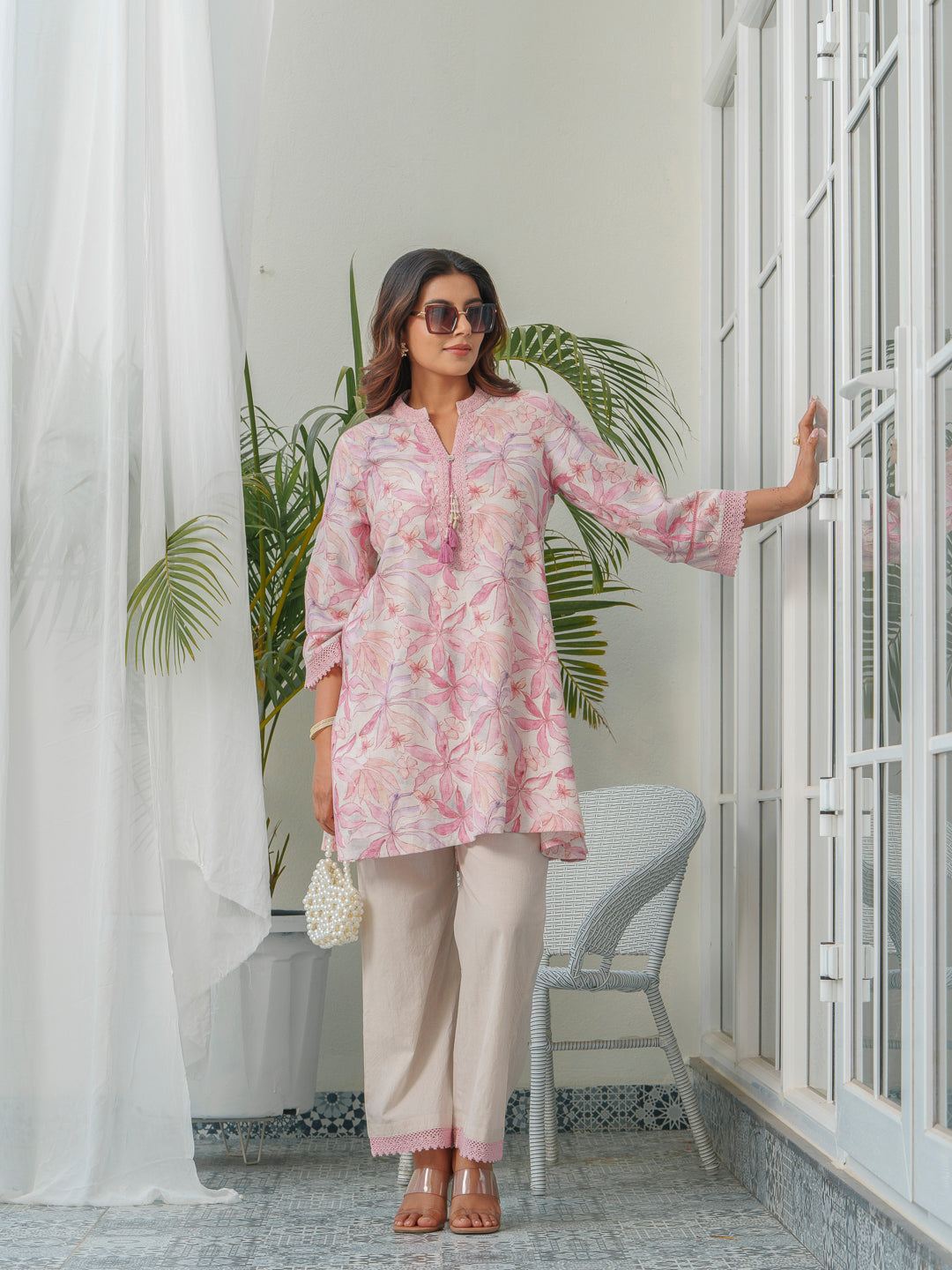 Floral Printed Mandarin Collar Linen Tunic With Trousers