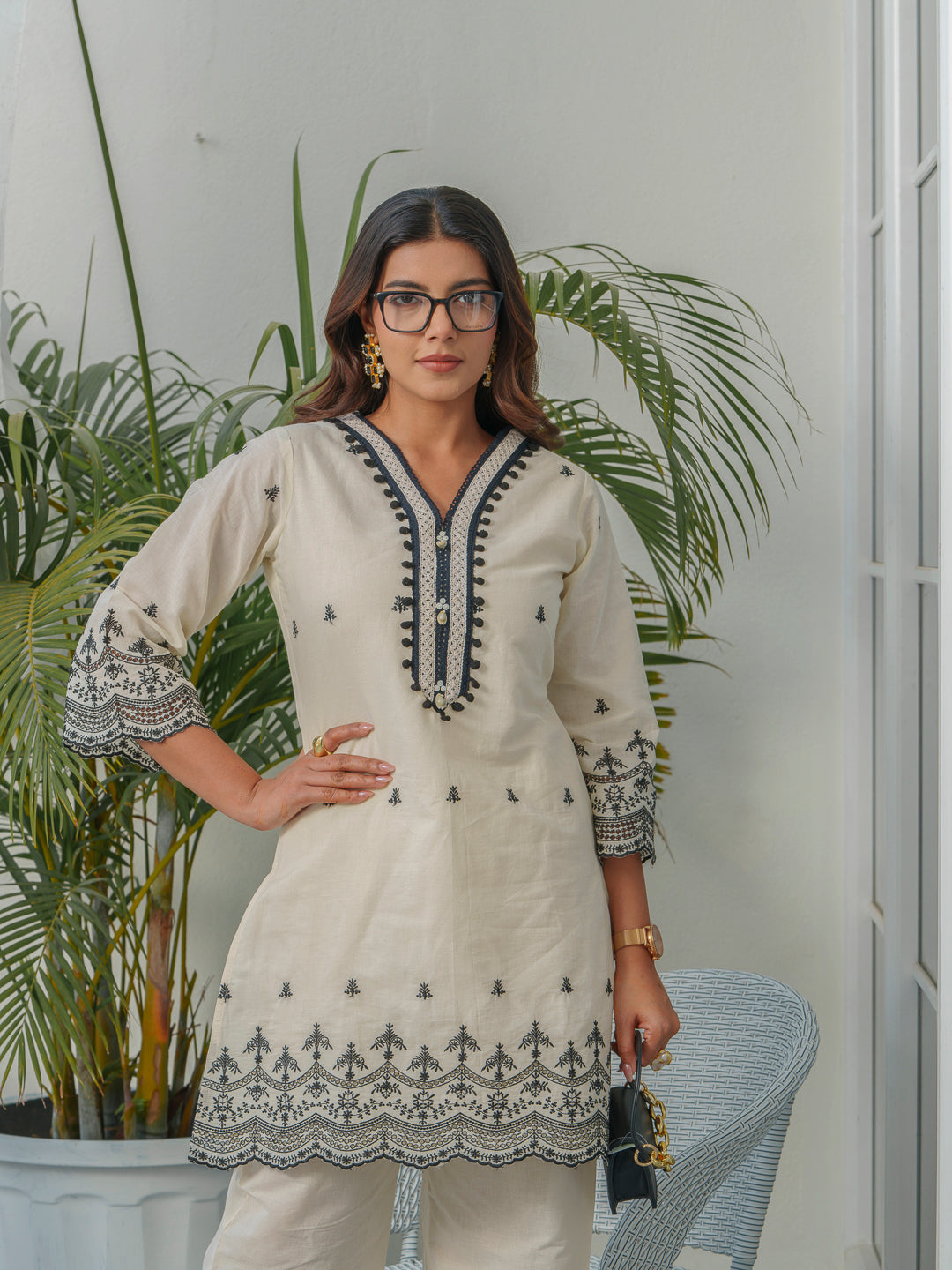 Embroidered V-Neck Pure Cotton Tunic & Trouser