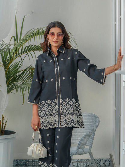 Embroidered Three-Quarter Sleeves Shirt With Trouser