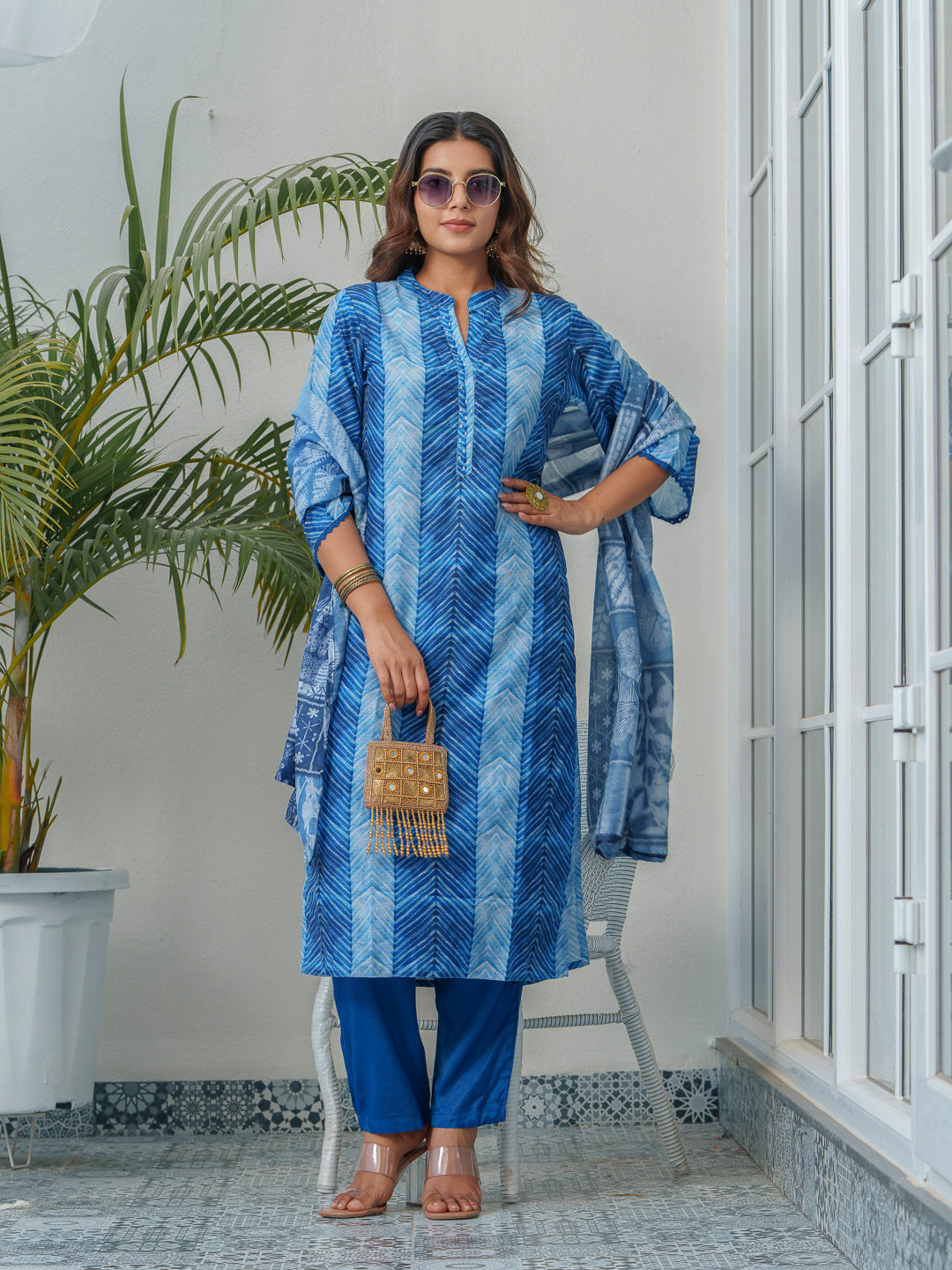 Geometric Printed Straight Kurta Trousers With Dupatta