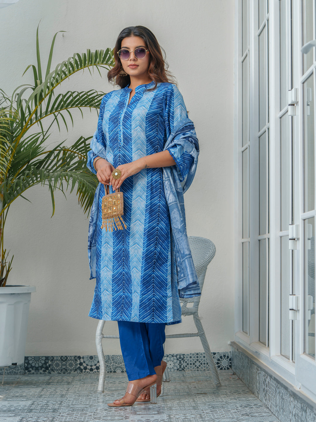 Geometric Printed Straight Kurta Trousers With Dupatta