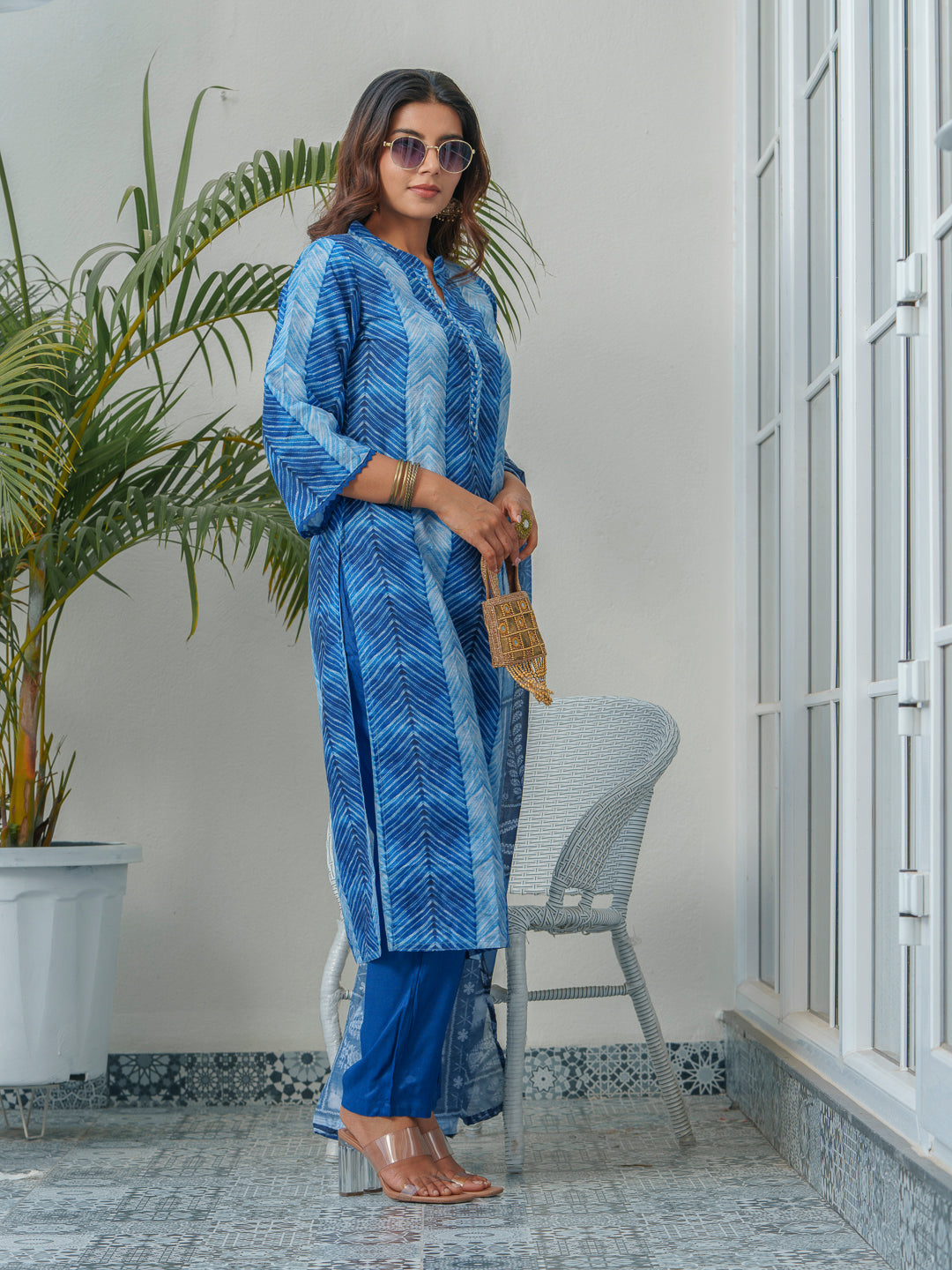 Geometric Printed Straight Kurta Trousers With Dupatta