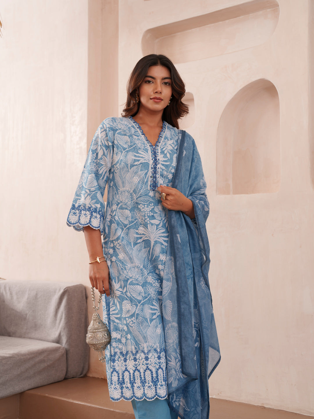 Bandhani Printed Thread Work Straight Kurta